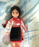 20 inch 60s plastic ukrainian doll black braid 451_05